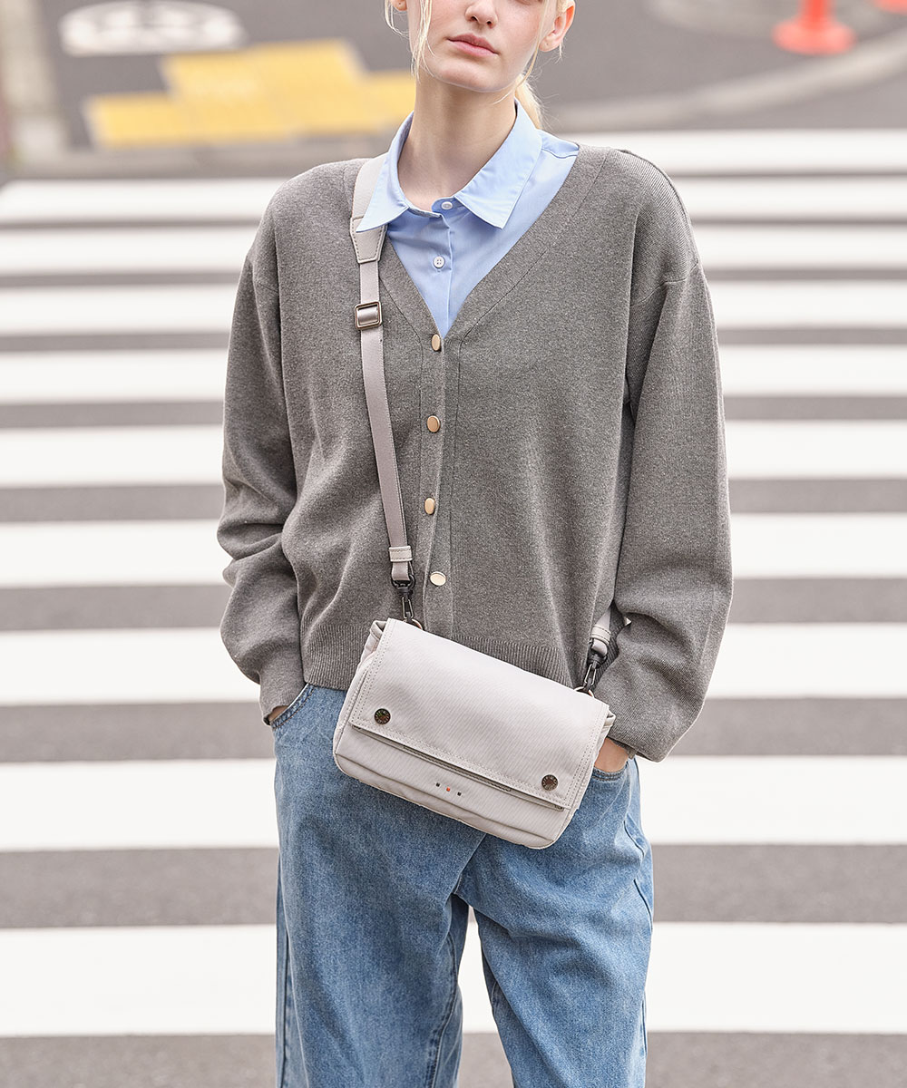 ウェザー ミニショルダーバッグ ヨコ型