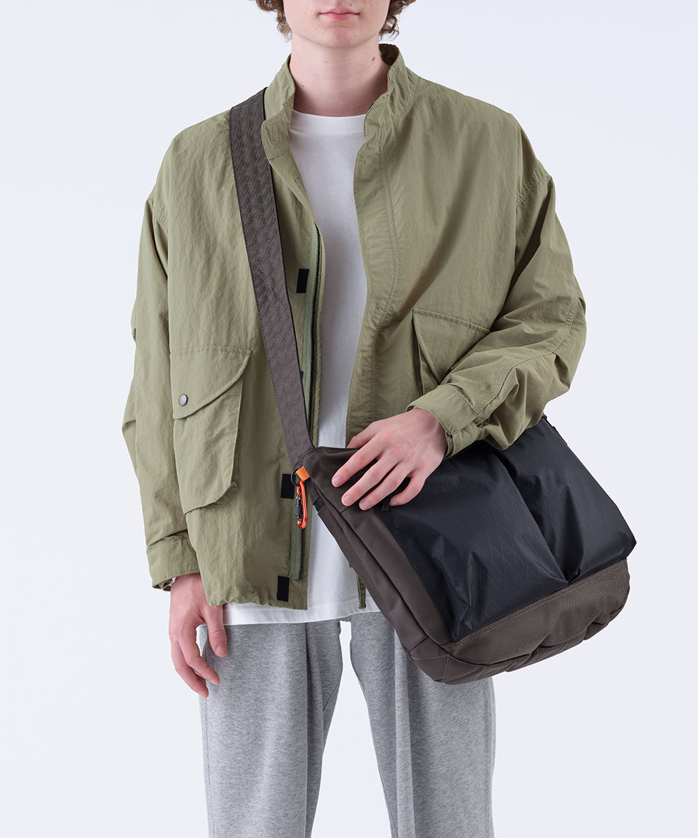 イズイット ショルダーバッグ X-PACシリーズ